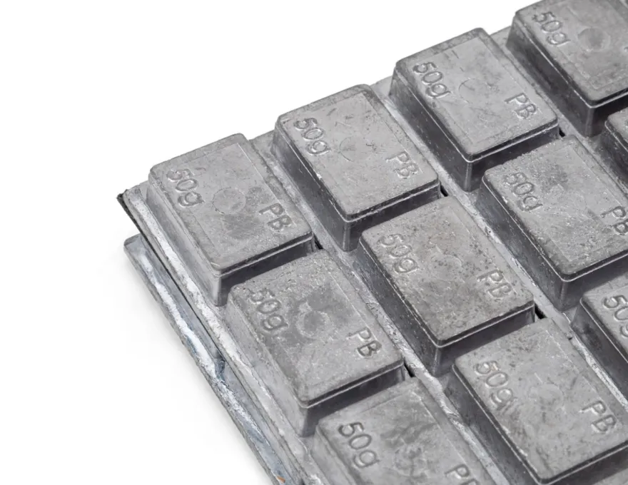 Ciężarek klejony 4 X 50 g TRUCK 200 g HT