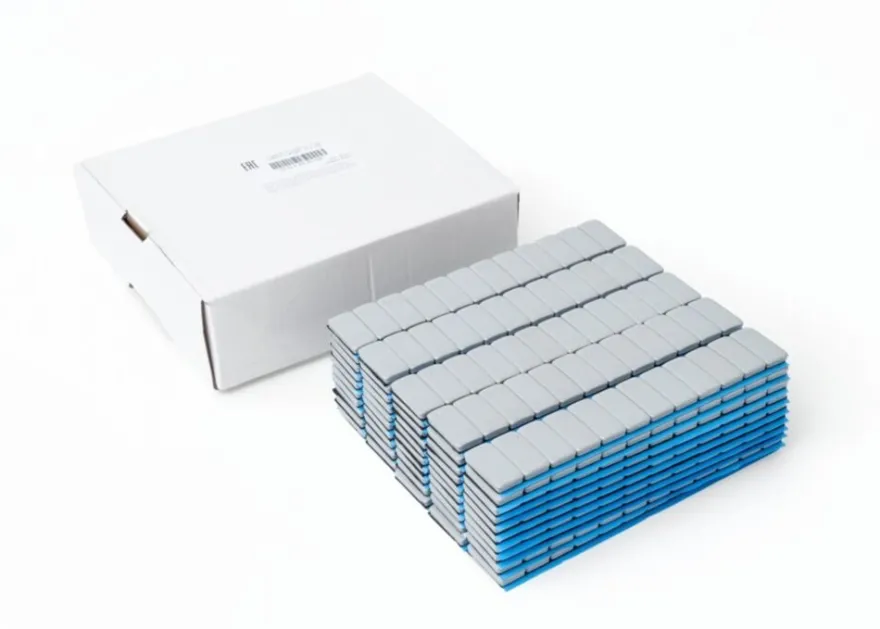 Ciężarki klejone szare zaokrąglone pasek SUV 12 x 10 g 50 sztuk