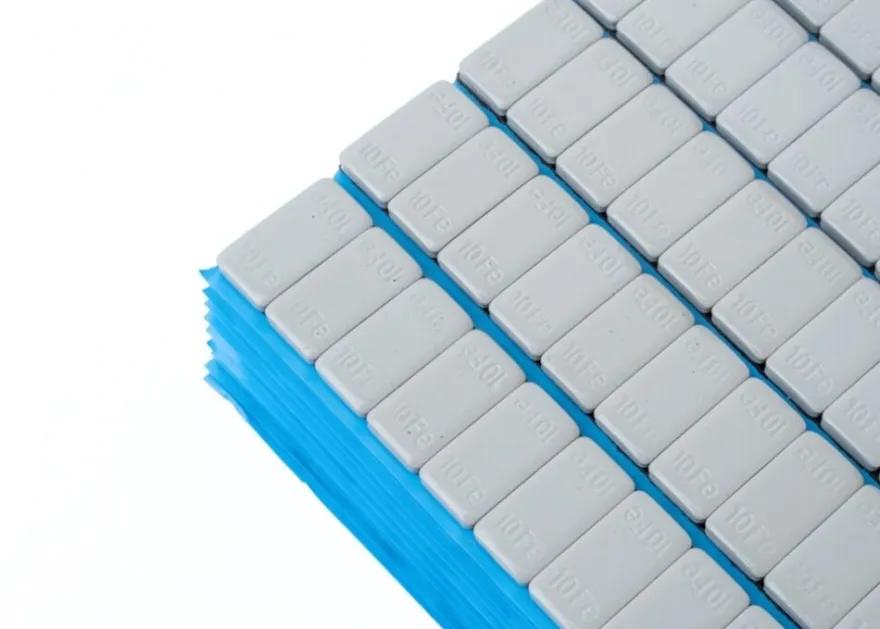 Ciężarki klejone szare zaokrąglone pasek SUV 12 x 10 g 50 sztuk