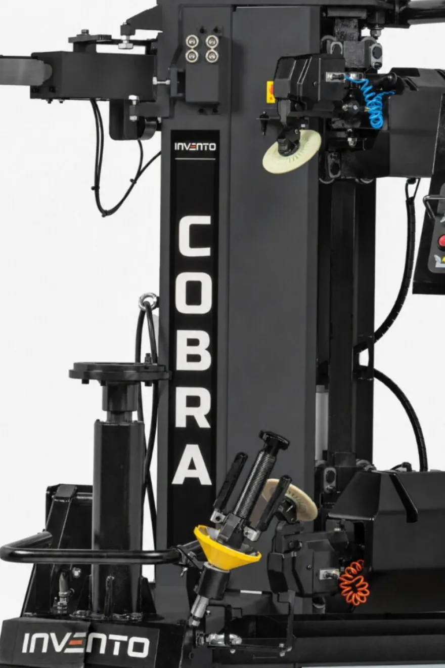 INVENTO COBRA - montażownica bezłyżkowa automatyczna 30", kamera, wyświetlacz, dwa dyski, LL