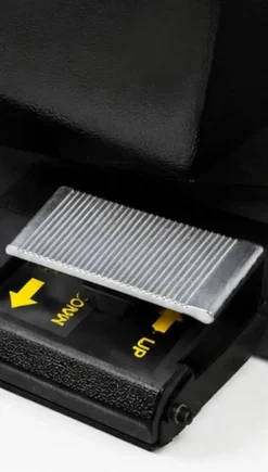 INVENTO COBRA - montażownica bezłyżkowa automatyczna 30