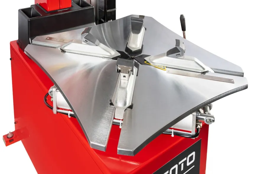 INVENTO TC 724 MI - Montażownica osobowa 24" z ramieniem pomocniczym