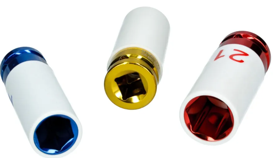 Klucz dynamometryczny INVENTO 1/2" 28-210 Nm + nasadki ALU - zestaw PRO
