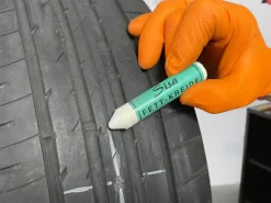 Kreda do opon wodoodporna Marker SISA biała 12 szt