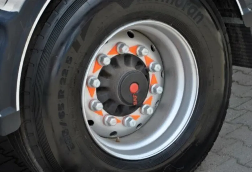 Osłona nakrętki koła ze wskaźnikiem obrotu 32 mm i 33 mm