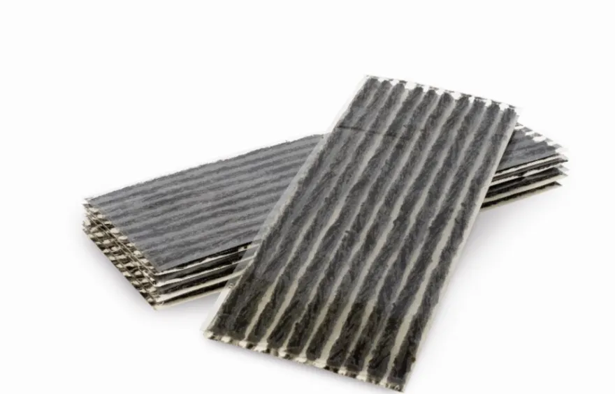 Sznury butylowe do opon motocyklowych czarne cienkie 4 mm 50 szt
