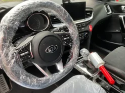 Uchwyt dyspenser do folii stretch mini do zabezpieczania kierownicy